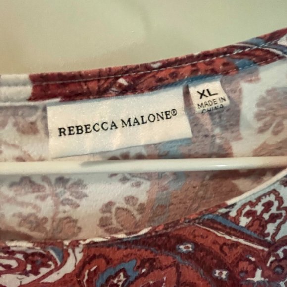 blouse - Picture 2 of 3